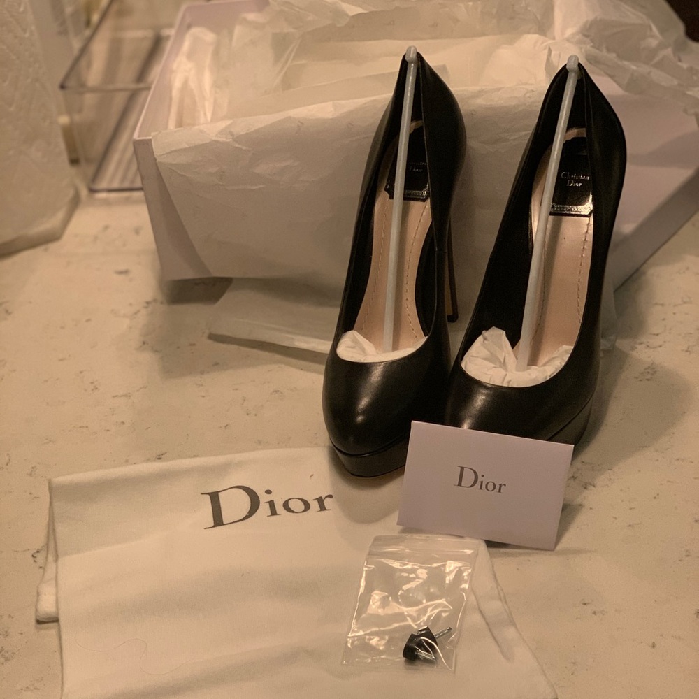Miss Dior Pump